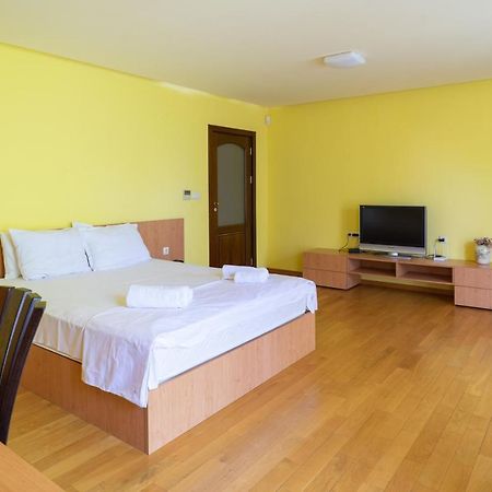 Central Flat With Monster Living Room Βάρνα Εξωτερικό φωτογραφία