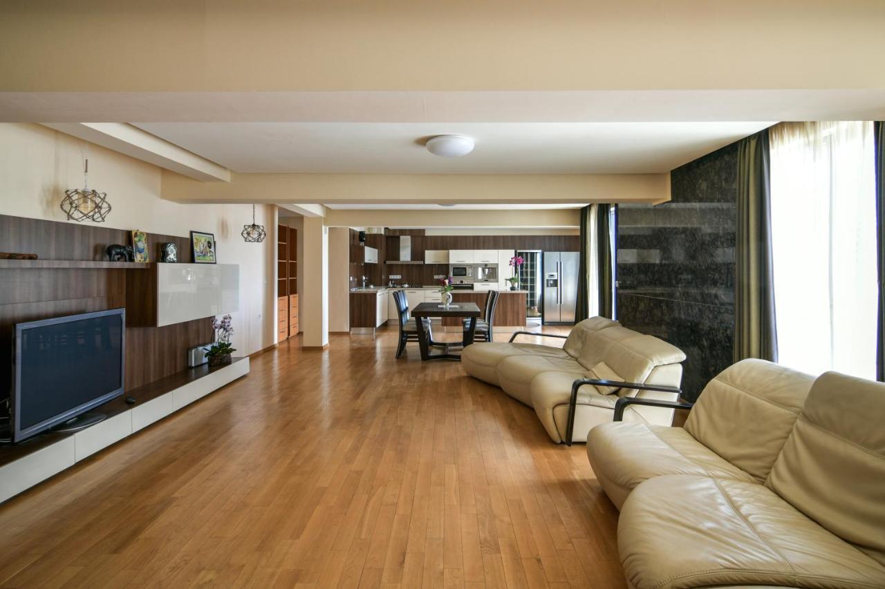 Central Flat With Monster Living Room Βάρνα Εξωτερικό φωτογραφία